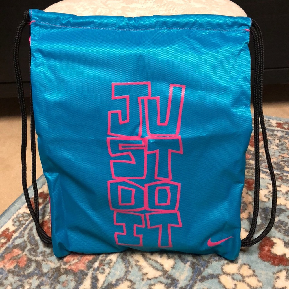 Drawstring bag - Picture 2 of 2